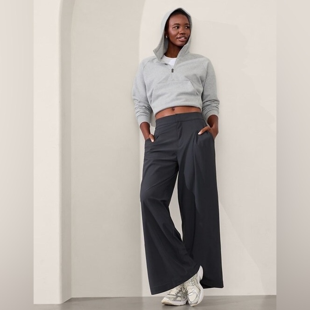 Athleta Pinnacle Trouser - Black Sand